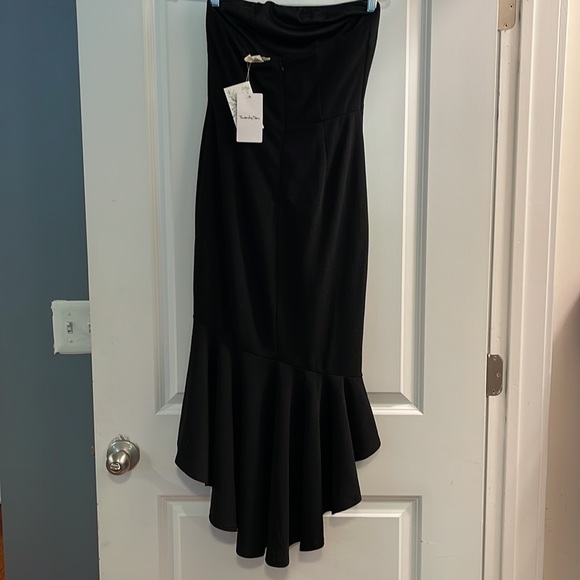 Twenty Ten black strapless size large fitted ruffled mermaid fur dress nwt - Picture 4 of 6